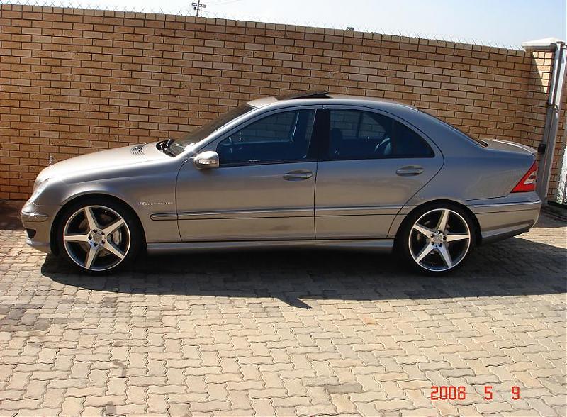 Mercedes c32 amg for sale in south africa