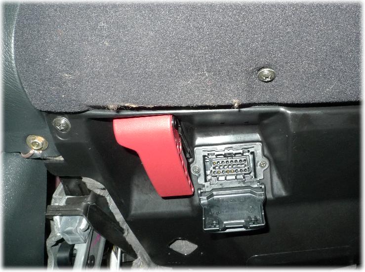 Mercedes c class diagnostic plug #2