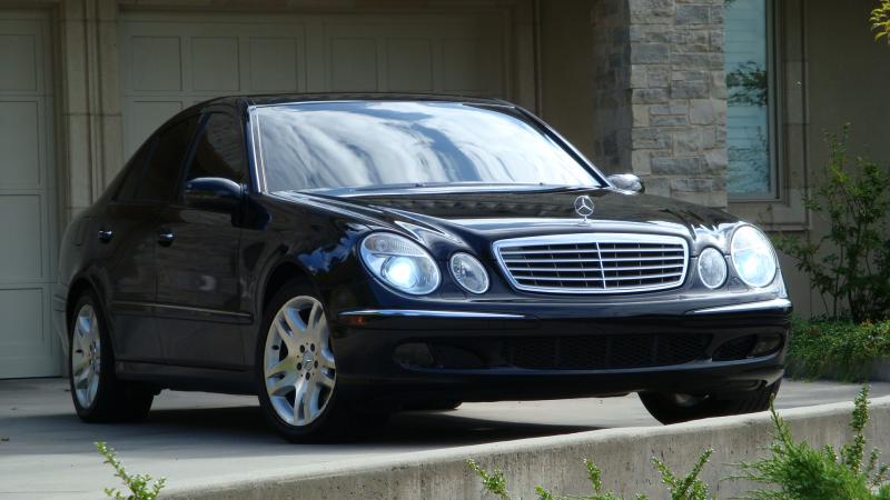 2008 Mercedes e350 grill #1