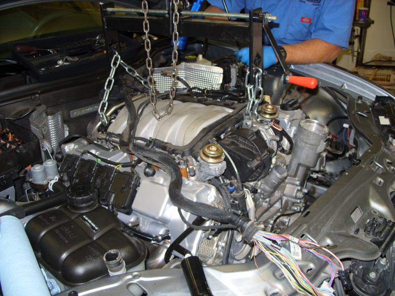 Chrysler crossfire mercedes engine cover #5