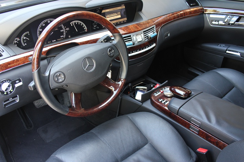 Mercedes wood grain interior #6