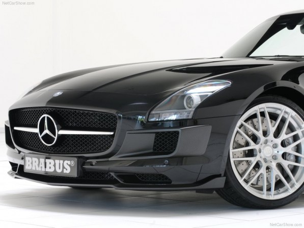 Brabus-Mercedes-Benz_SLS_AMG_2011_800x600_wallpaper_11-597x447.jpg