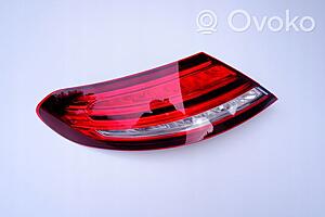 c205 Rear Lights-7954732d6995d232fa8d617d1cb8f239-mercedes_benz_c_w205_galinis_zibintas_kebule.jpg