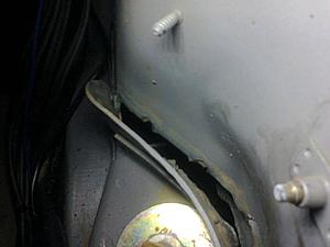 Right Rear Tire Well Weld Came Apart-photo0031.jpg