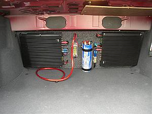 aftermarket SUBS &amp; AMPS for the C-Class 203s-p8300082.jpg