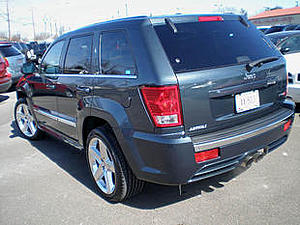 No more benz (My new Toy)-srt8-jeep1.jpg