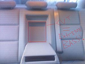 Rear seat armrest (pic)-0815070659.jpg