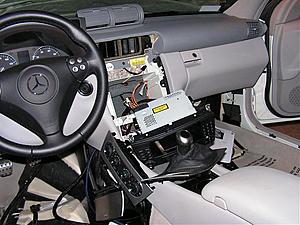 Zoomie's combined/merged question and request thread-factory-headunit-removala.jpg