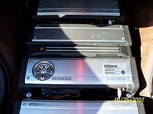 aftermarket SUBS &amp; AMPS for the C-Class 203s-100_0104-resize.jpg