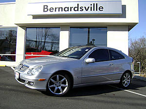 my 2005 C230 Coupe pics-driver-side-front.jpg