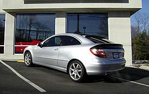 my 2005 C230 Coupe pics-left-rear.jpg