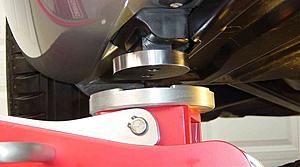 Do Tire Store Uses Jack Pad?-w221_closeup2.jpg
