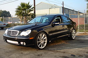 Roof spoiler? Does it look good on the C230 sedan? taking input-w203_tony_front_angle_rs8.jpg