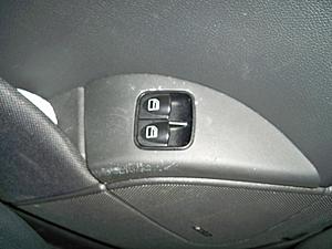 Help with 2002 C230K Power Window Switches-left-switch.jpg