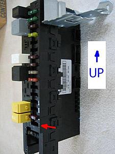 DIY - CLEAN 12V or 5V (USB) Power to Center Console-rearsam.jpg
