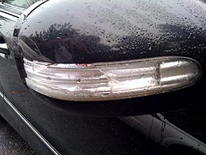 Mirror LED Blinker cover broken-photo.jpg