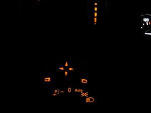 How to unplug cigarette lighter / replace bulb ?-pict0068.jpg