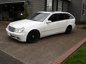 Wagons Ho !  Let's see some W203 wagons.-benz-023.jpg