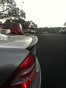 W203 CARBON FIBER TRUNK SPOILER BLOWOUT SALES: 0 SHIPPED-lip2.jpg