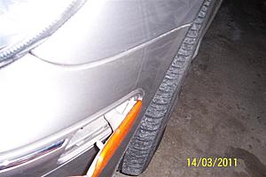 In need of white side marker lights (?) for 02 C230 K-3.jpg