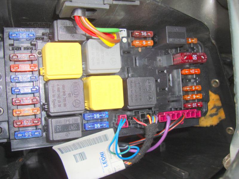 Purchased MB and missing fuses?! - MBWorld.org Forums 2003 mercedes c230 fuse diagram 