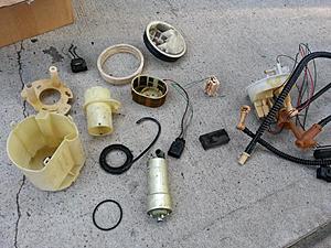 C320 Fuel Pump Electrical Connector-20130531_190749.jpg