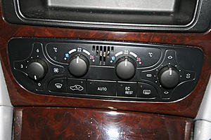 Found this plug in the engine bay, help me Identify it ?-thermatic-climate-control-panel-003.jpg