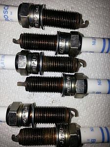 Spark plug question...Is this Normal???-20130906_194614.jpg