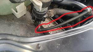PLZZZZ HELP!!WHere dose the Auxiliary Water Pump Hoses connected too? C230 Komp. 2005-img_20150711_121902-3-.jpg