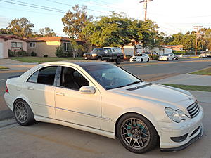 Vu's White W203-dscn3480_zpsw7mku1v9.jpg