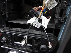 Moron's guide to aftermarket head unit installation-opticalcable.jpg