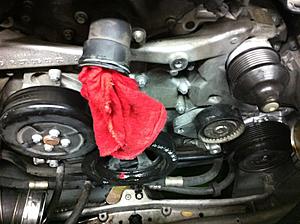 Replacing Tensioner/Idler pulley on 1.8L C230-frontmotor.jpg