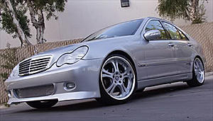 One of the nicest C Class I've seen around in a while...-benzfront1.jpg