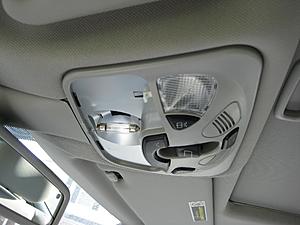 Ambient light on rear view mirror-img_1455sm.jpg