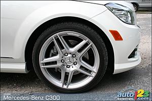 Canadian version - spot the difference...-2008-mercedes-benz-c300-0010.jpg