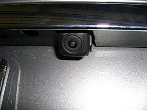 Watching DVD's with car moving!-w204cam1.jpg