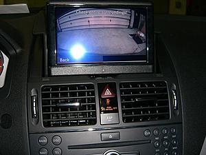 Watching DVD's with car moving!-w204cam4.jpg