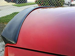 Carbon Fiber spoiler fit, anyone elses look like this?-dsc00107.jpg