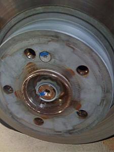 Be careful taking wheel nuts off, and question on rust, when wheel is off.-img_0157.jpg