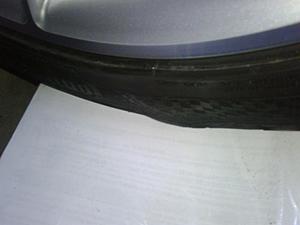 Bulge In Tire - Pics (How bad is it?)-img00353-20090514-0812.jpg