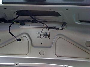 License plate LED flickers....-img_0150.jpg