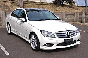 Mercedes Benz C350 CDi-my-c-class-side-front.jpg