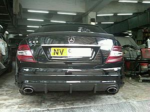 New Carbon Fiber Diffuser w/ fins for the c300/350 dual exhaust! Who's interested?-rear02.jpg