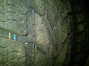 Selling snow tires and rims-img00011-20100823-2157.jpg