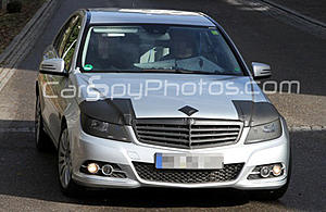 Have you guys seen the new 2012 C300/350 ???-2011-mercedes-c-class-facelift.jpg