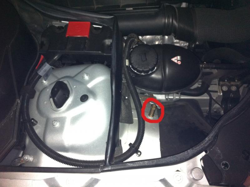 How to help jump other car? - MBWorld.org Forums glk pre fuse box 