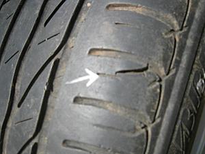 ALL FOUR TYRES FAILING-f-right-1.jpg