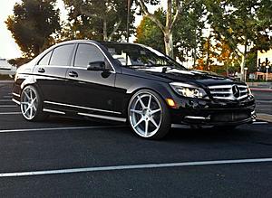 Official C-Class Picture Thread-photo-5_dark-wheels.jpg