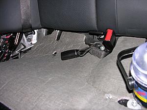 Folding rear seat-original-seat-mounting-point2.jpg