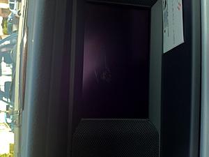 AUDIO 20/COMMAND SCREEN Scratched-photo.jpg